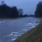 Punktuelle Nebelschwaden durch angelandete Eisschollen